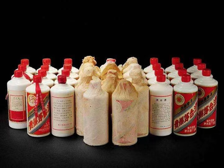 宾县老酒回收上门哪里回收(附近上门回收茅台酒）?